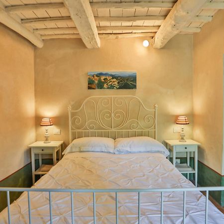 Agriturismo La Cervaiola Piccola Dimora Di Campagna Порано Экстерьер фото