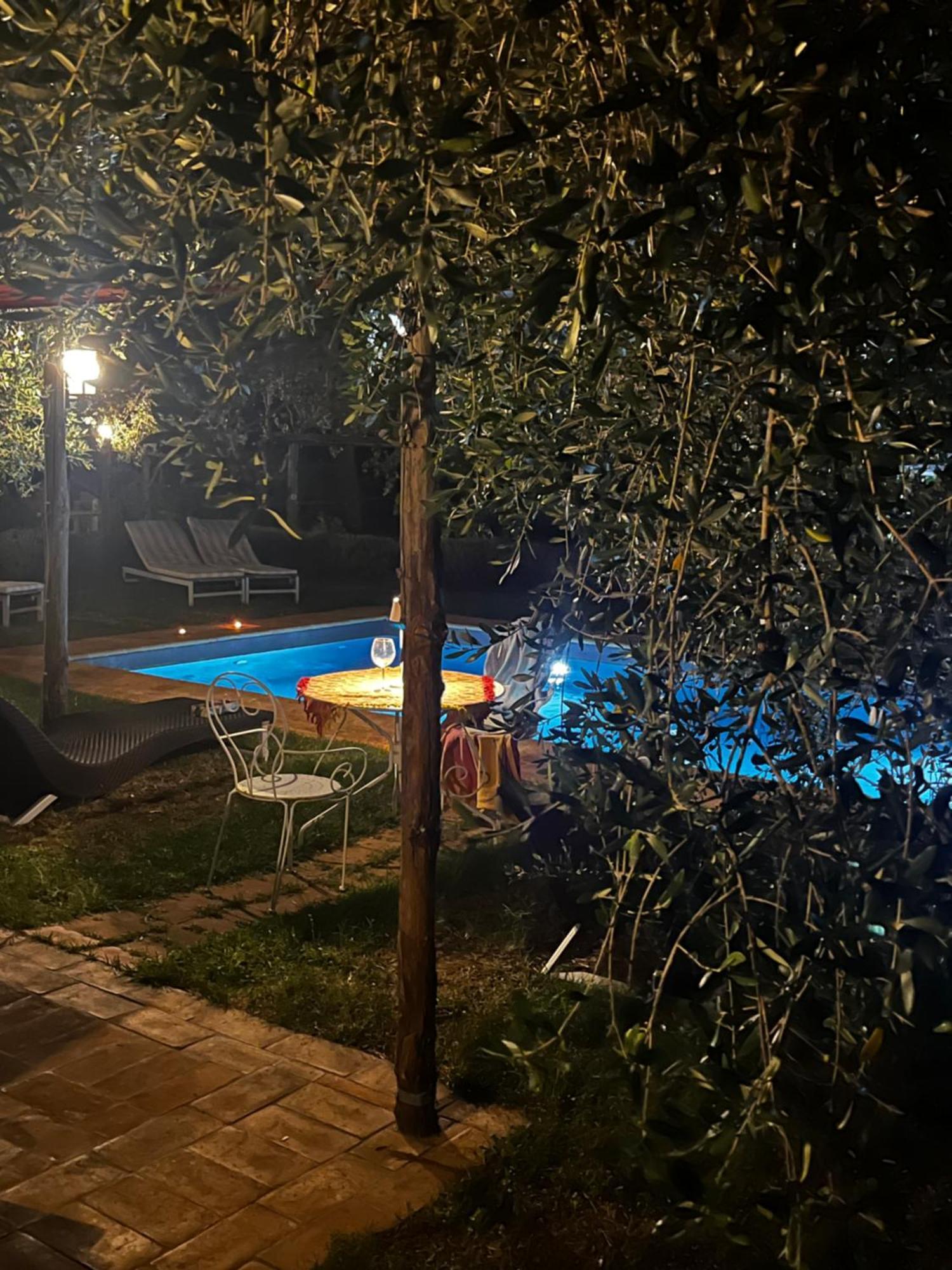 Agriturismo La Cervaiola Piccola Dimora Di Campagna Порано Экстерьер фото