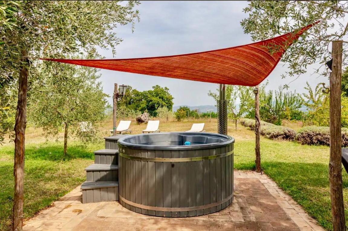Agriturismo La Cervaiola Piccola Dimora Di Campagna Порано Экстерьер фото