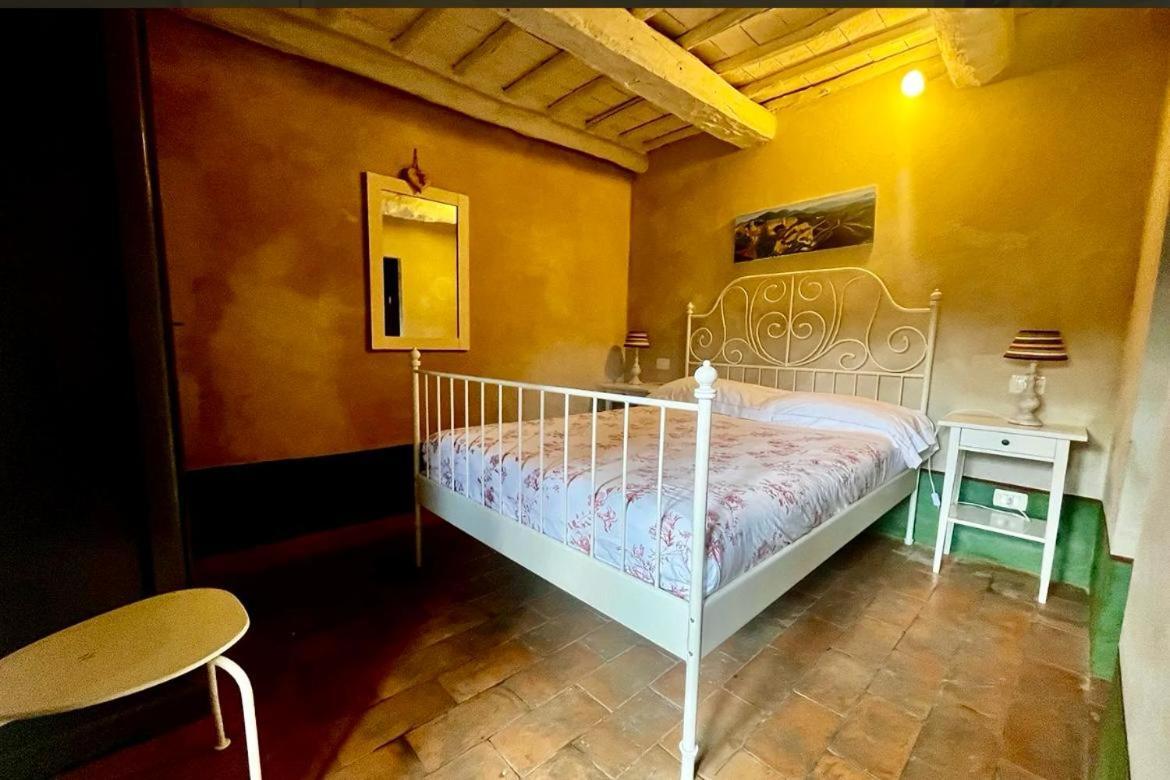 Agriturismo La Cervaiola Piccola Dimora Di Campagna Порано Экстерьер фото