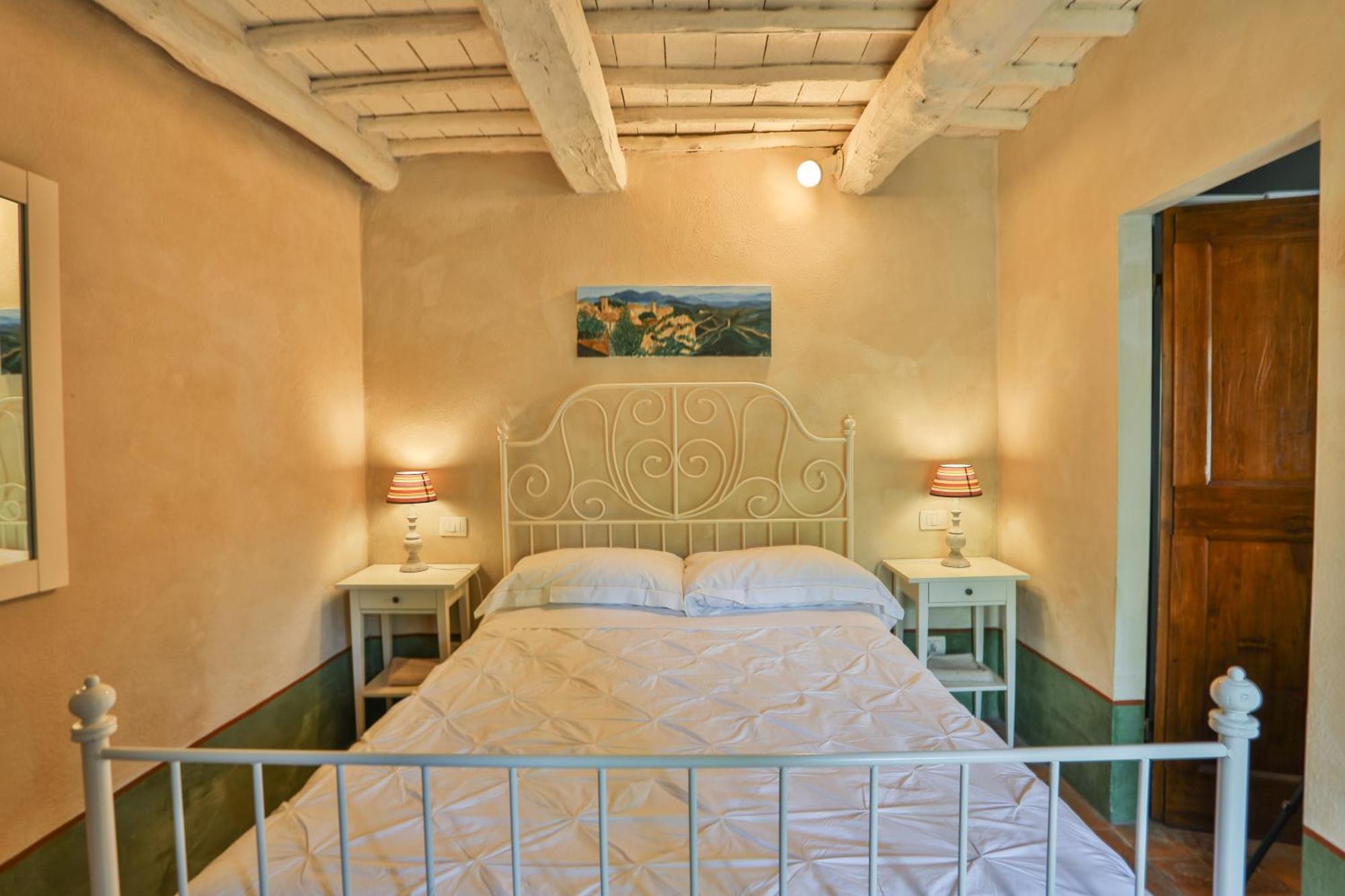 Agriturismo La Cervaiola Piccola Dimora Di Campagna Порано Экстерьер фото