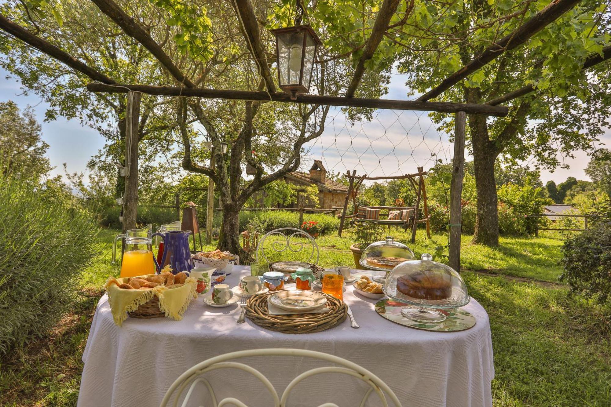 Agriturismo La Cervaiola Piccola Dimora Di Campagna Порано Экстерьер фото